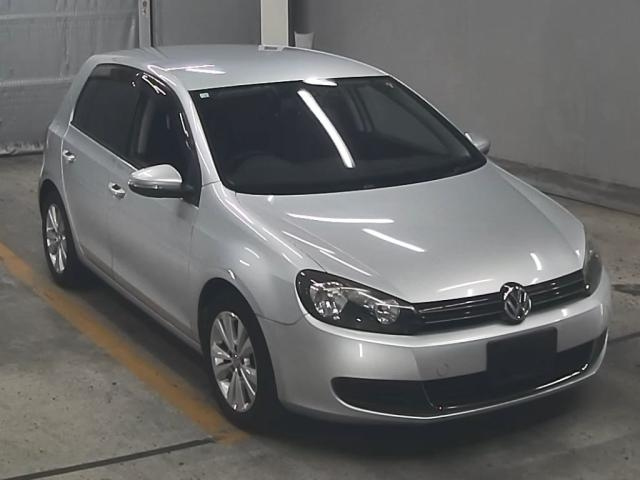 VOLKSWAGEN GOLF 2012
