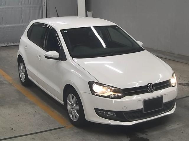 VOLKSWAGEN POLO 2010