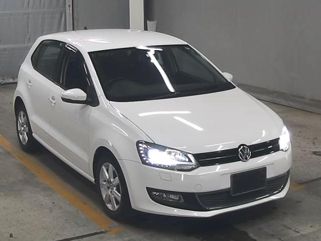 VOLKSWAGEN POLO 2012