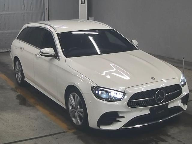 MERCEDES BENZ E CLASS WAGON 2022