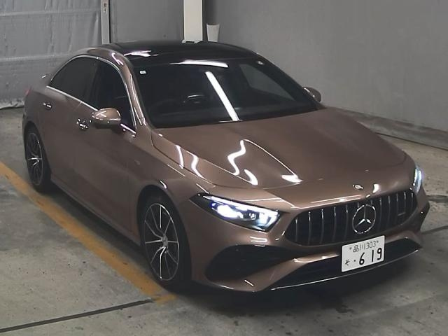 MERCEDES BENZ AMG 2024