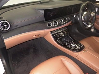 MERCEDES BENZ E CLASS 2020