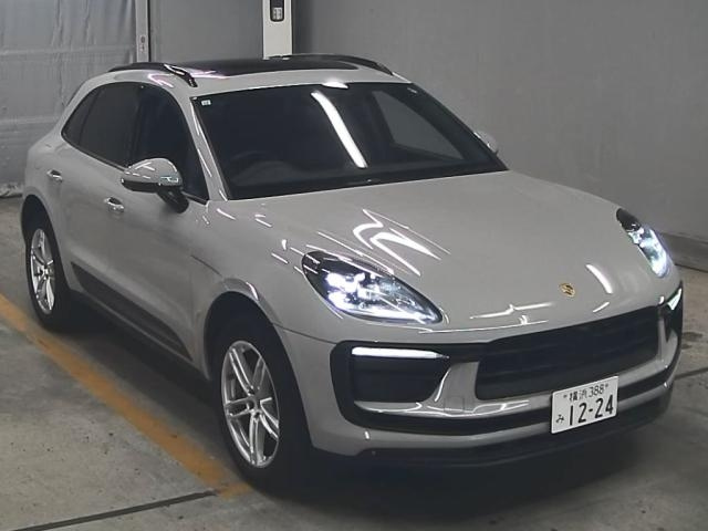 PORSCHE MACAN 2021