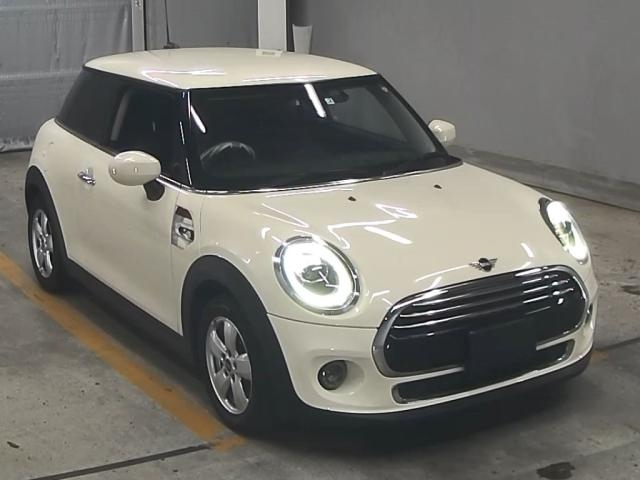 BMW MINI 2021