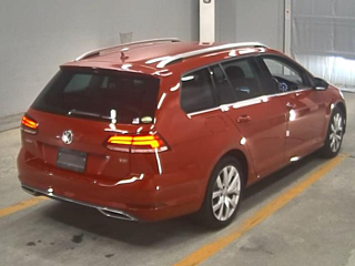 VOLKSWAGEN GOLF VARIANT 2018