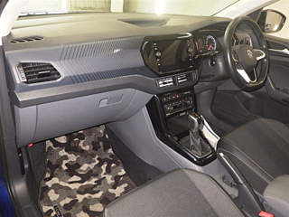 VOLKSWAGEN T-CROSS 2020
