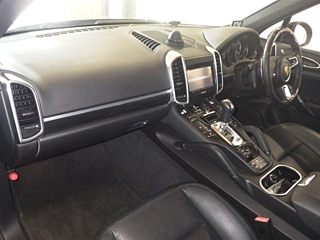PORSCHE CAYENNE 2012