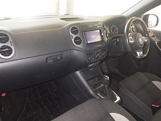 VOLKSWAGEN TIGUAN 2016