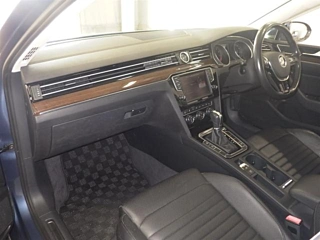 VOLKSWAGEN PASSAT 2015