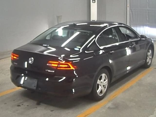 VOLKSWAGEN PASSAT 2015