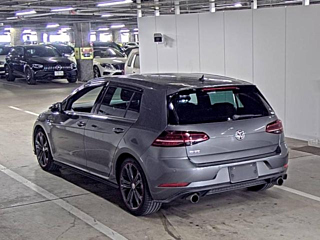 VOLKSWAGEN GOLF 2018