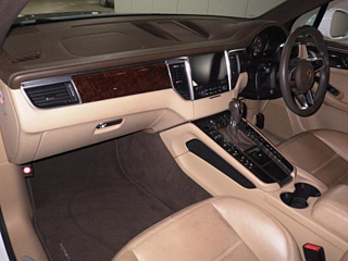 PORSCHE MACAN 2017