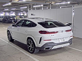 BMW X6 2022