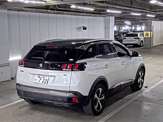PEUGEOT 3008 2018