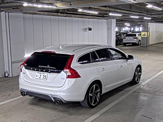 VOLVO V60 2014