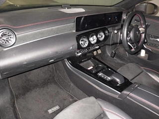 MERCEDES BENZ CLA CLASS 2020