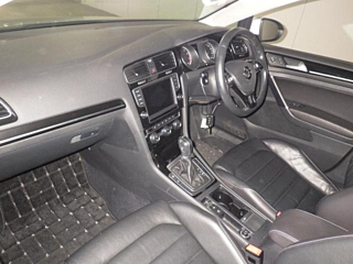 VOLKSWAGEN GOLF 2016