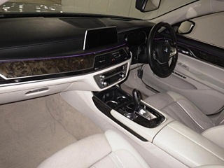 BMW 7 SERIES 2016