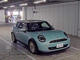 BMW MINI 2024