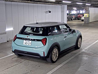 BMW MINI 2024