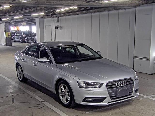 AUDI A4 2014