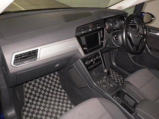 VOLKSWAGEN GOLF TOURAN 2016
