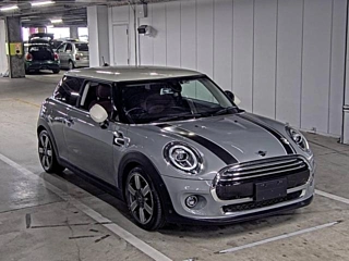 BMW MINI 2020