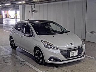 PEUGEOT 208 2017