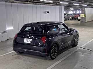 BMW MINI 2024