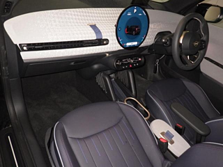 BMW MINI 2024