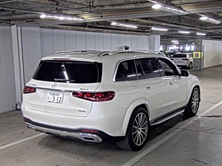 MERCEDES BENZ GLS 2024