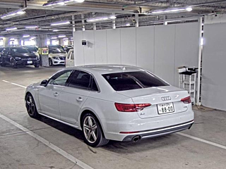 AUDI A4 2016