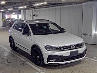 VOLKSWAGEN TIGUAN 2020