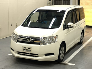HONDA STEP WAGON 2010