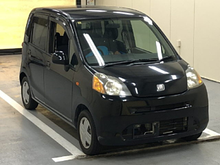 HONDA LIFE 2010