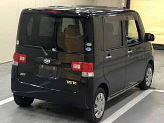 DAIHATSU TANTO 2012