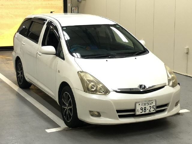 TOYOTA WISH 2006