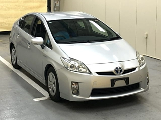 TOYOTA PRIUS 2010