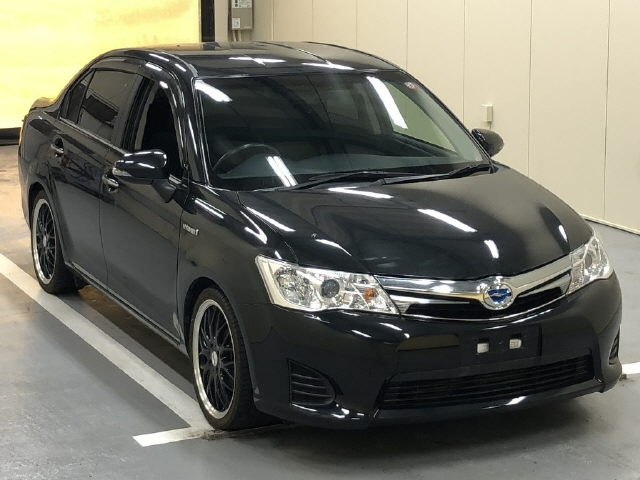 TOYOTA COROLLA AXIO