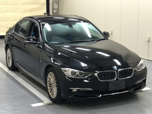 BMW 3 SERIES 2012