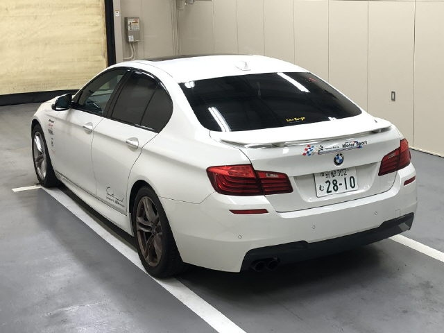BMW 5 SERIES 2015