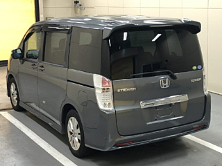 HONDA STEP WAGON 2010