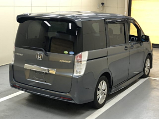 HONDA STEP WAGON 2010