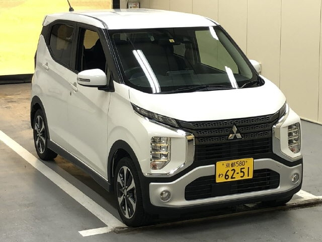 MITSUBISHI EK X 2019
