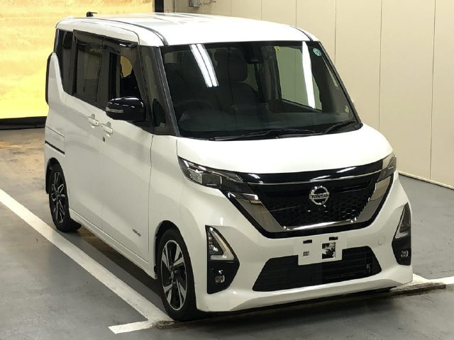 NISSAN ROOX 2022