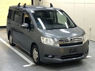 HONDA STEP WAGON 2010
