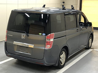 HONDA STEP WAGON 2010