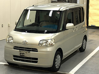 DAIHATSU TANTO 2008