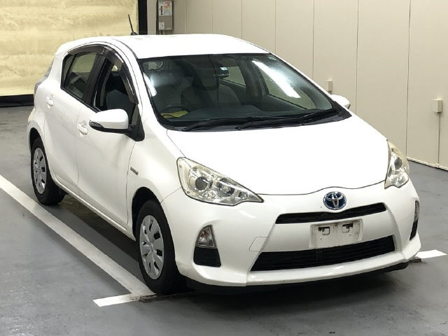 TOYOTA AQUA 2014