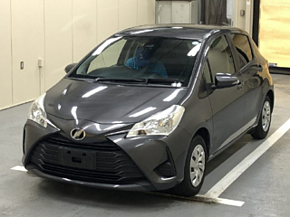 TOYOTA VITZ 2019